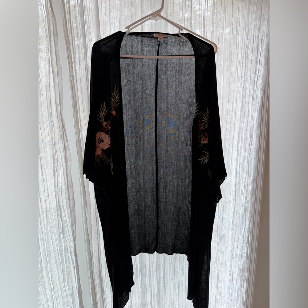 Xhilaration Sheer Black & Floral Kimono